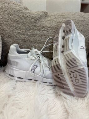 On Running women’s White Sneakers with Light Gray Accents